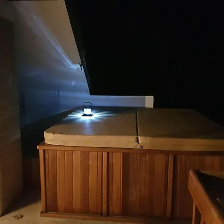 Au Coeur De La Montagne Jacuzzi Prive